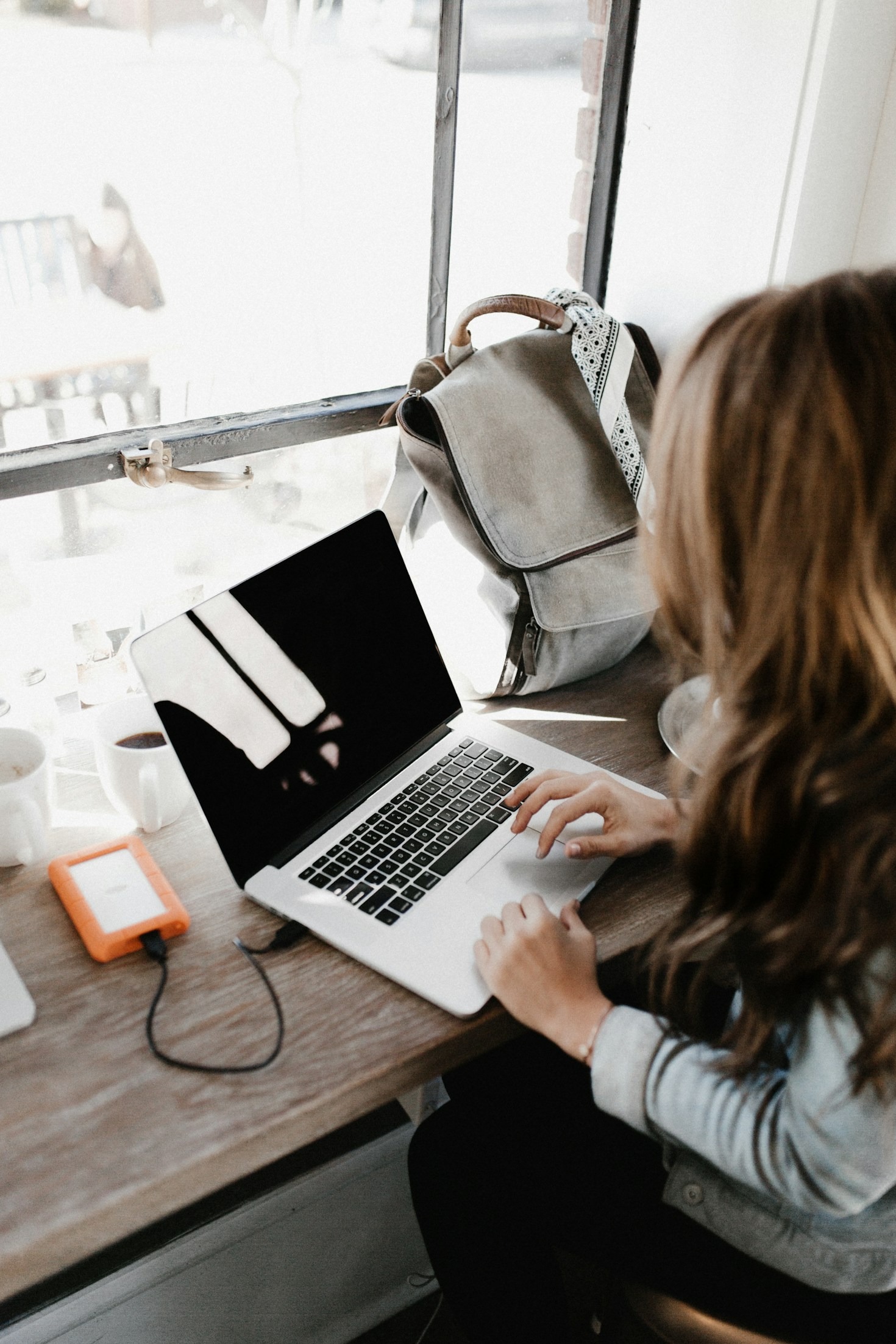5 Benefícios de Aprender Online na Universidade Digital Leader